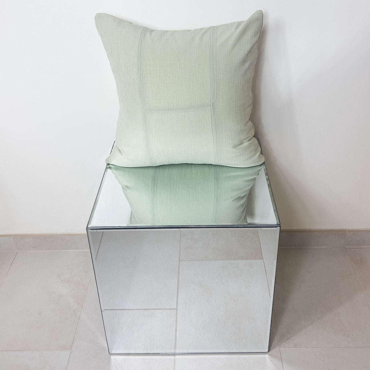 Celadon